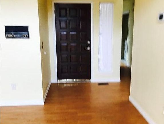 2nd image of 1814 Three Stars Rd