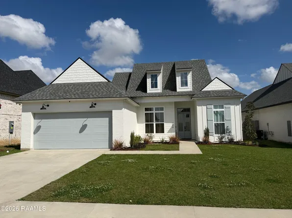 204 Amsterdam Ave, Youngsville, LA 70592