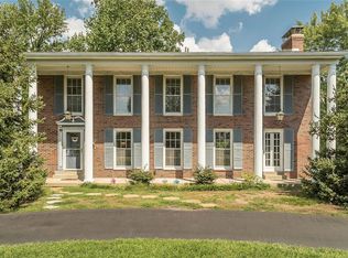 5045 Theiss Rd, Saint Louis, MO 63128