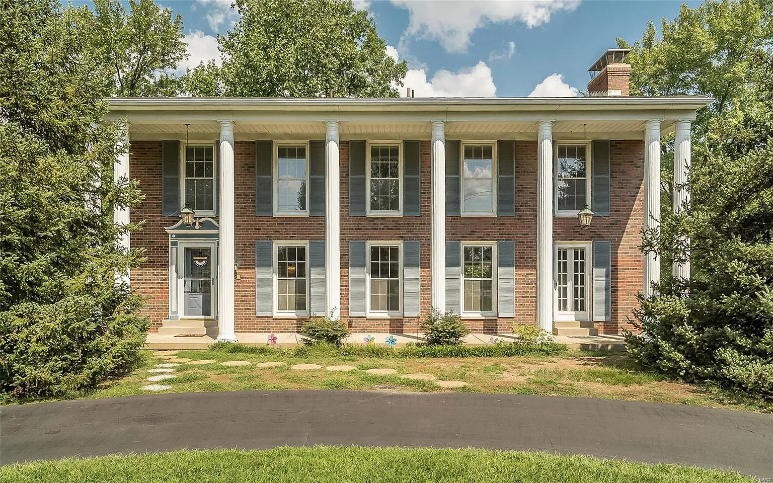 5045 Theiss Rd photo 1