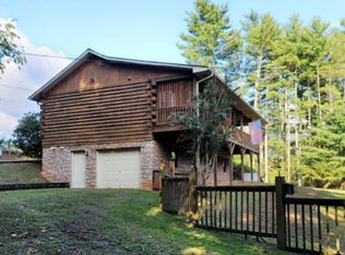 111 Holly Springs Church Rd, Franklin, NC 28734