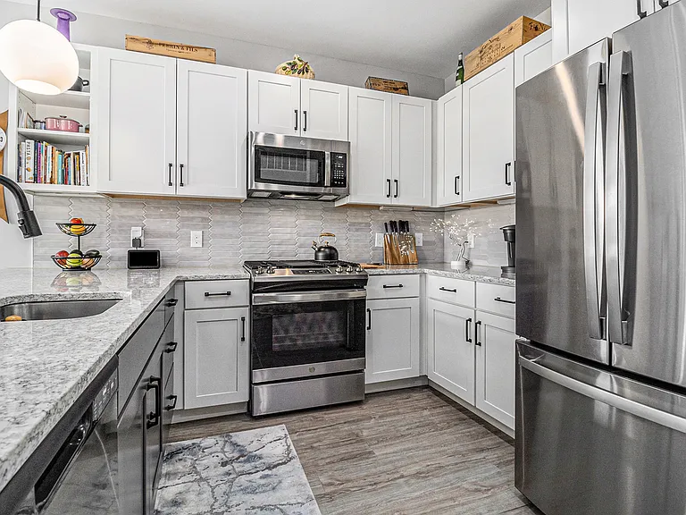 The Tribune Lofts - 2-Bedroom Kitchen