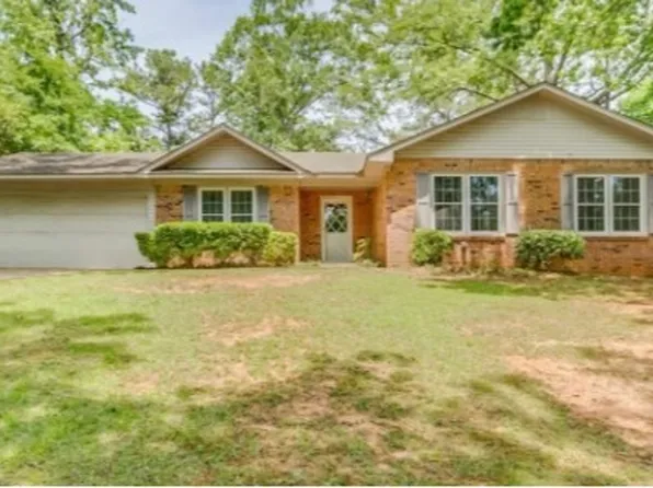 4620 26th St E, Tuscaloosa, AL 35404