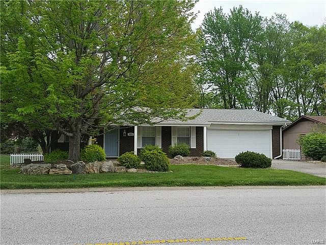 1st image of 955 University Dr