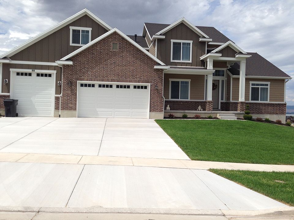 1st image of 88 E Catamaran Way