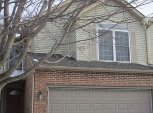5717 Fieldstone Trl, McHenry, IL 60050