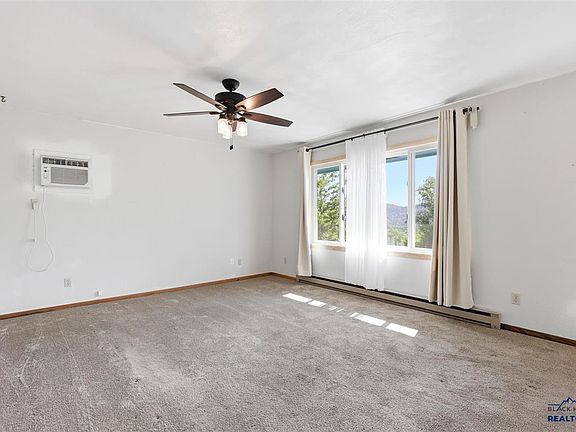 5th image of 2518 Washington Ave