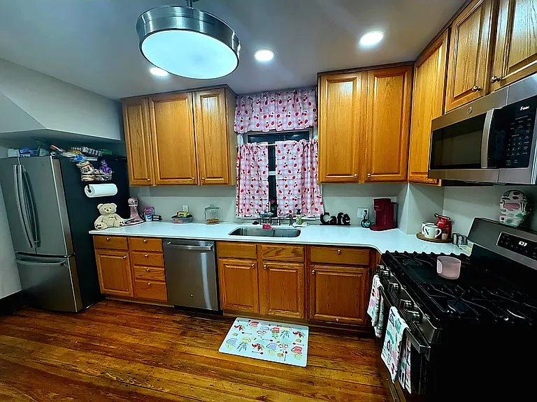 5537 Whiteford Rd — Photo 6