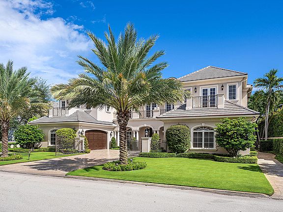 2nd image of 510 E Alexander Palm Road
