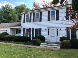 1037 Stonegate Dr, Salem, VA 24153