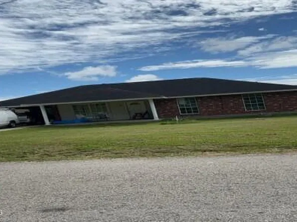 613 Park St, Patterson, LA 70392