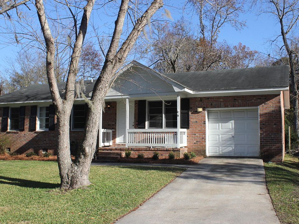 2nd image of 114 Nancy Ln