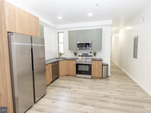 2119 N 18th St, Philadelphia, PA 19121