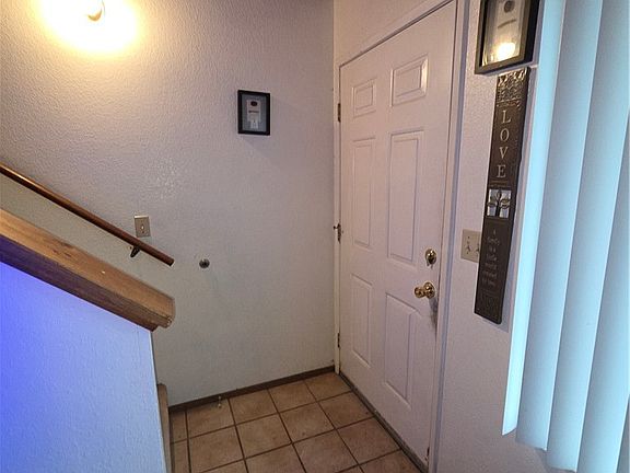 4th image of 635 North St