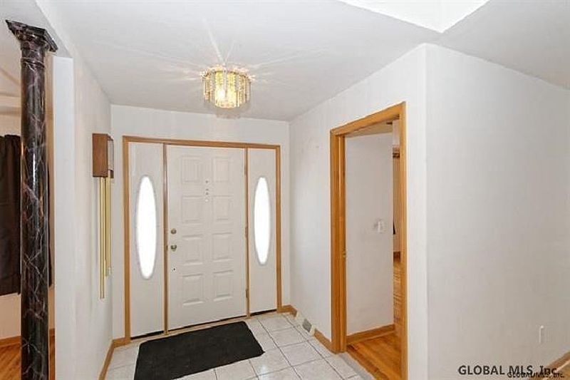 4th image of 4054 RYAN Place