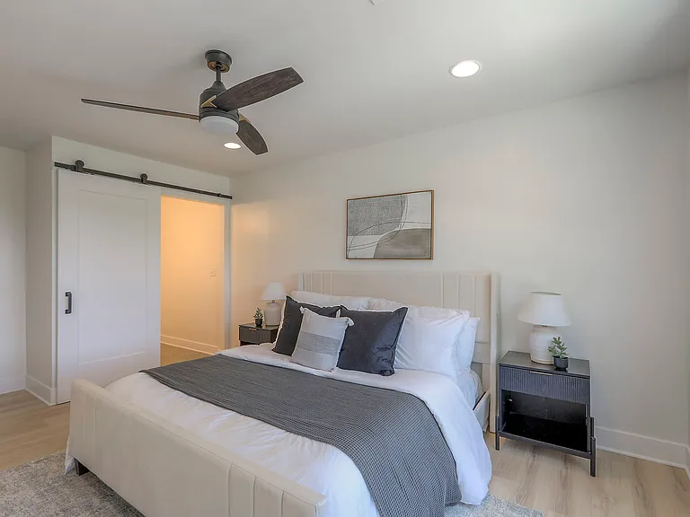 427 W Linden Ave #A — Photo 12