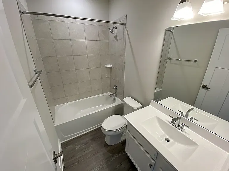 4701 Manor Crossing Pl — Photo 23