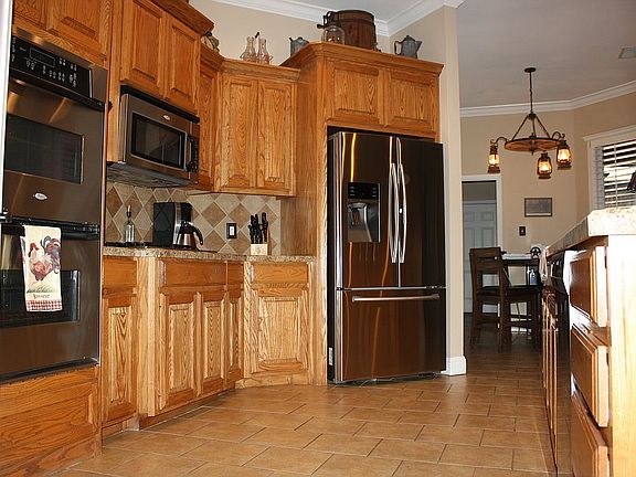 5th image of 5508 Los Patios Dr