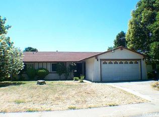 7590 Telfer Way, Sacramento, CA 95823