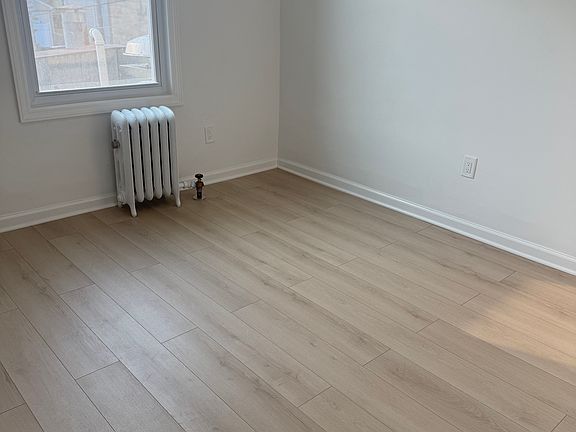 5th image of 431 Kearny Ave APT 6