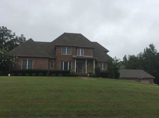 2821 Corner Rd, Warrior, AL 35180