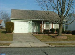 7 Horseshoe Ln N, Columbus, NJ 08022