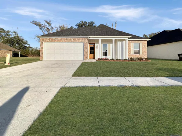 5154 Black River Rd, Darrow, LA 70725