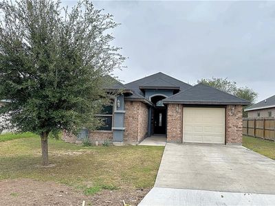 818 N 7th St, Alamo, TX, 78516
