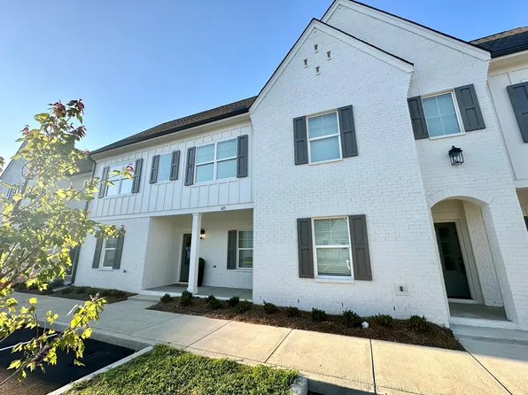 605 Meadow Crest Cir, Oxford, MS 38655