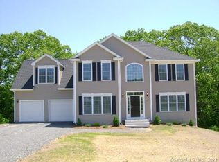 58 Highland Ter E, Hampton, CT 06457
