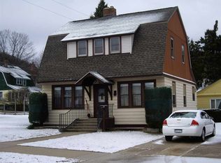 311 Maple St, Munising, MI 49862