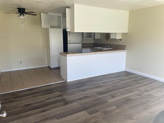 3rd image of 24444 Postal Ave APT 5