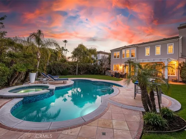 19229 Beckonridge Ln, Huntington Beach, CA 92648