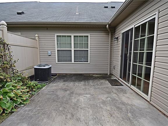 4th image of 2360 Wheatland Cir