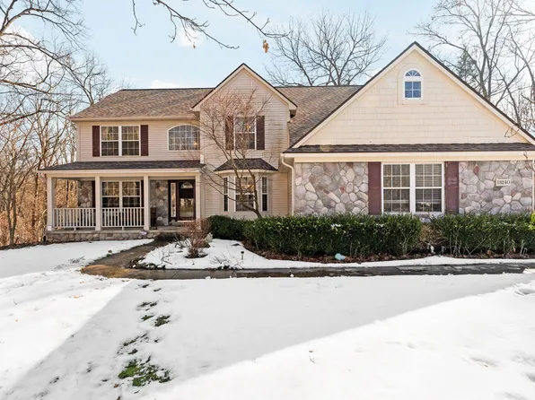 13240 Redmonds Hill Ct, Chelsea, MI 48118