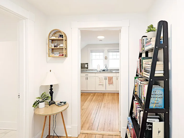 2309 Fontaine Ave #4 — Photo 5