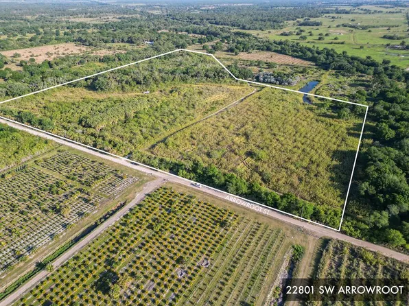 22801 SW Arrowroot Street, Indiantown, FL 34956