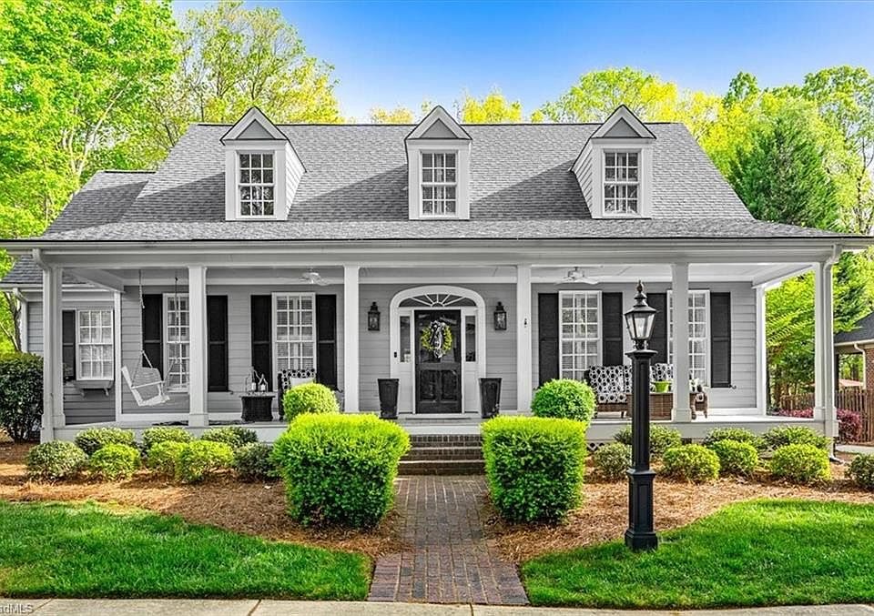 1st image of 504 Topwater Ln