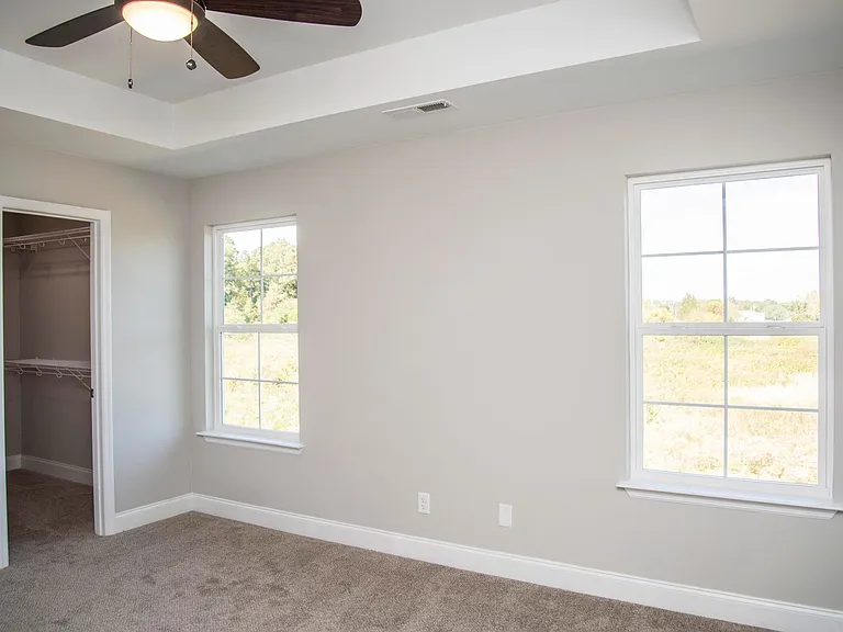 496 Bellingham Dr NE — Photo 7