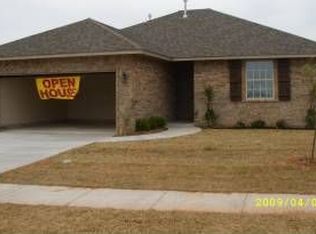 10609 SW 32nd St, Okc, OK 73099