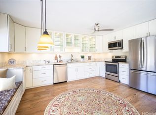 578 Hahaione St #6D, Honolulu, HI 96825