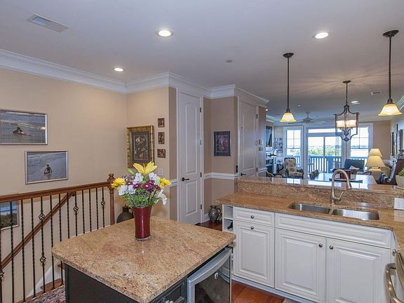2nd image of 989 Cove Bay Ln #A3