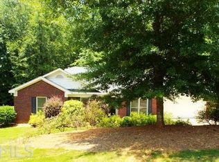 86 Windsong Dr, Cataula, GA 31804