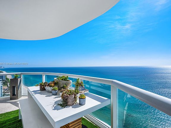 5th image of 6365 Collins Ave APT 3501