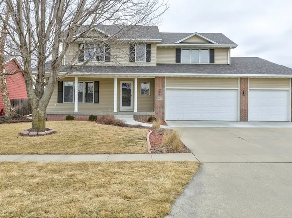 1435 SE Rosenkranz Dr, Waukee, IA 50263