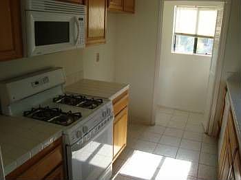 2nd image of 41 Bridle Ln