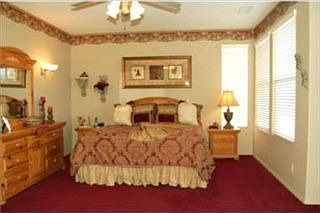2nd image of 1067 Cleveland Way