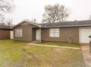 3715 Ridgemont Dr, Orange, TX 77630