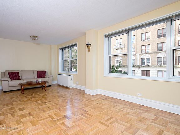 2nd image of 2039 Broadway #3J