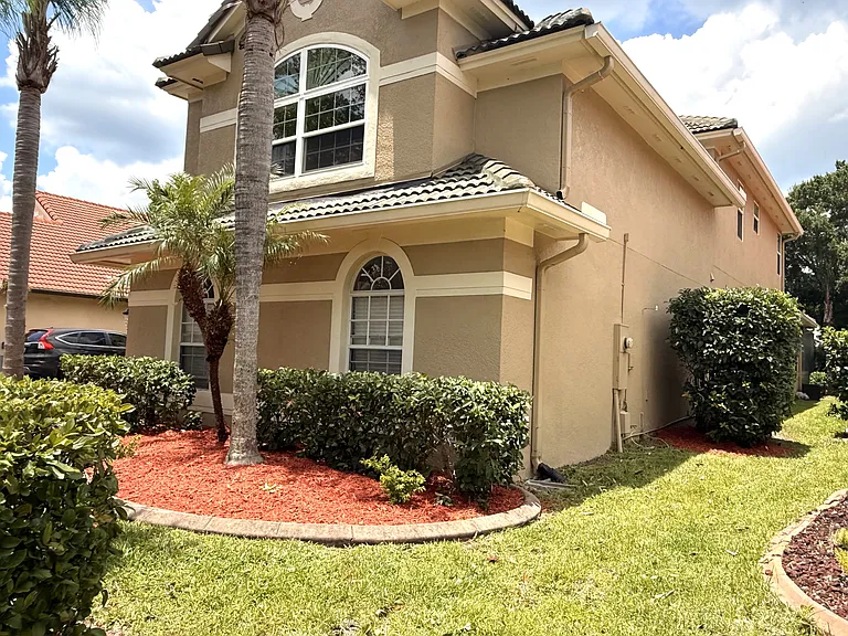 14576 Dover Forest Dr — Photo 3